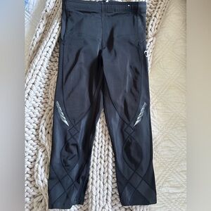 CW-X Stabilyx Joint Support 3/4 Compression Leggings (Size S)- Black